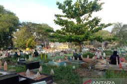 Warga gelar tradisi ziarah kubur jelang Ramadhan di Pontianak