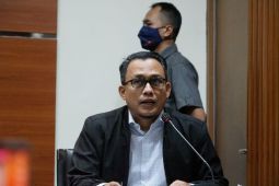 KPK tidak pandang latar belakang politik dalam tangani kasus