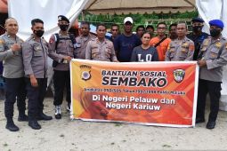 Korban konflik Haruku Maluku dapat bansos dari alumni bintara SPN