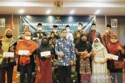 Baznas Kaltim beri bantuan kepada 42 UMKM di Samarinda