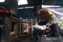 Polda Jatim musnahkan barang bukti narkoba dan miras hasil ungkap tiga bulan