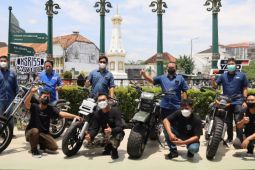 Custom Yamaha XSR 155 Yard Built sambangi Jawa Tengah dan Yogya