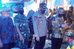 Jelang Ramadhan harga kebutuhan pokok di Pasar Sibuhuan stabil