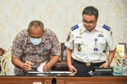 Pemkot Surabaya serahkan pengelolaan Terminal Purabaya kepada Kemenhub