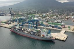 Hari ini, Pelindo mulai operasikan terminal petikemas kawasan tengah dan timur