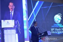 Digitech Award 2022 ganjar penghargaan kepada 29 badan usaha