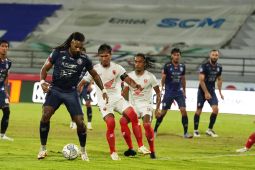 Manajemen Arema FC kecewa, Carlos Fortes menyalahi aturan kerja sama