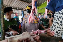 Bupati Situbondo pantau harga dan ketersediaan bahan pokok