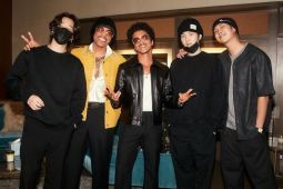 Bruno Mars unggah foto bareng BTS di Silk Sonic