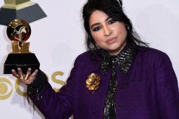 Penyanyi Pakistan Arooj Aftab  sabet Grammy pertama