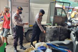 Polresta Mojokerto pantau pasokan minyak goreng saat awal Ramadhan