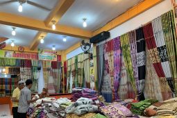 Penjualan kain gorden mulai ramai di Gorontalo