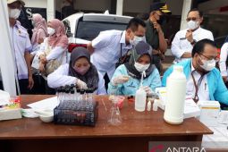 Petugas di Kediri temukan jajanan mengandung boraks di pasar kaget