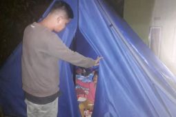 Korban gempa di Kajai Pasaman Barat masih tidur di tenda darurat