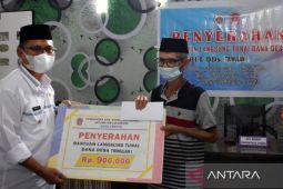 Wabup Gorontalo Utara salurkan BLT Dana Desa untuk Leboto
