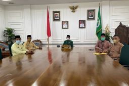 Pemkab Batanghari menerima penghargaan Akuntabilitas Kinerja Instansi Pemerintahan (SAKIP) 2021