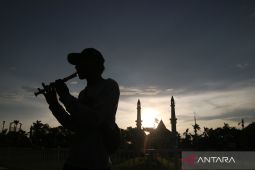 Ngabuburit di Alun-alun Jombang