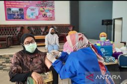 Satgas: 30,3 juta warga sudah dapat  vaksin COVID-19 dosis ketiga