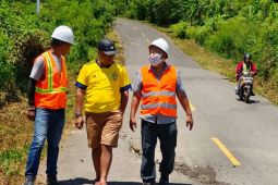 Pemerintah alokasikan anggaran Rp195 miliar hotmix jalan di MBD, perlancar akses transportasi