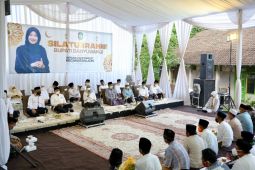 Bertemu warga, Bupati Ipuk paparkan program infrastruktur di lereng Gunung Ijen