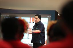 Erick Thohir dukung penuh PLN jalankan transisi energi di RI