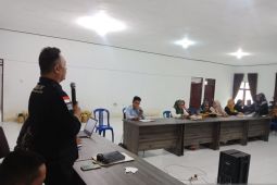 Legislator : hidup menjadi bermakna erat hubungan dengan pandangan hidup bangsanya