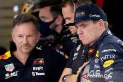 Verstappen masih berkomunikasi dengan mantan bos Red Bull