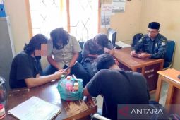 Tidak puasa, empat mahasiswa  ditangkap WH di Pantai Ujung Karang