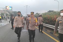 Wakapolda perintahkan personel buka jalur tol di depan gedung DPR RI