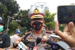 Polisi tutup arus lalu lintas di kawasan Istana Negara mulai pukul 09.00