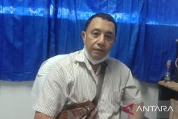 Pelni tambah satu kapal masuk Ambon antisipasi arus penumpang mudik, penumpang sering terlantar