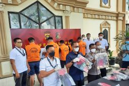 Polda Jambi tangkap 5 pelaku perdagangan emas ilegal hasil PETI