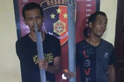 Curi besi tower PLN di Deliserdang, dua pria diamankan Polisi