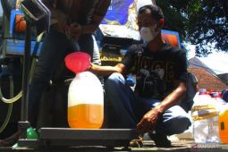 Disperindag Malang pasok minyak goreng curah ke sejumlah pasar