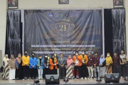 Mahasiswa Unja raih juara satu nasional lomba essay di Gorontalo