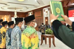 Gubernur Kalsel lantik 16 pejabat pratama Pemprov Kalsel