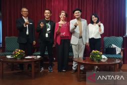 IFI Surabaya gelar kontes musik "La Vie en Rose" bagi musisi lokal