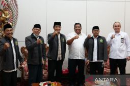 Bupati Buleleng imbau umat tetap terapkan prokes saat Shalat Idul Fitri