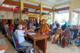 Sebanyak 79.579 warga Sidoarjo terima BLT minyak goreng