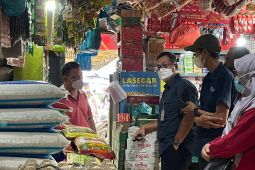 Kementan lakukan monitoring stok bahan pokok di Pasar TOS 3000 Batam