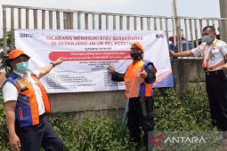 KAI Daop 2 ingatkan warga untuk tidak ngabuburit di rel kereta