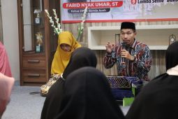 Ibu-ibu di Banda Aceh ikuti kemah Al Quran