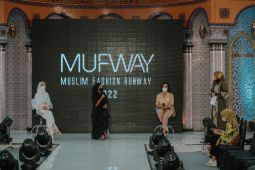 26 desainer Indonesia ramaikan gelaran "MUFWAY fashion show"