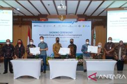 Dukung energi bersih, PLN gandeng 8 pabrik rekanan H&M manfaatkan layanan REC