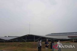 Pusat distribusi obat dan alkes di Cikarang gunakan energi solar panel raksasa