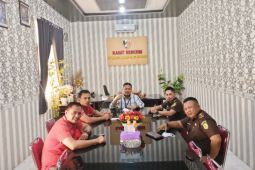 Kejaksaan-polisi komitmen berantas korupsi di Lampung Barat