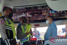 Kelayakan angkutan umum jelang musim mudik Lebaran di Sukabumi diperiksa