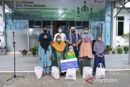 PT Timah Tbk bagikan sembako "Berkah Ramadhan" di Bangka Tengah