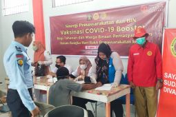 Puluhan narapidana Lapas Sinabang ikuti vaksinasi dosis penguat