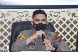 Jelang Idul Fitri, Kapolres Tapsel harap rehabilitasi jalan-jembatan dipercepat